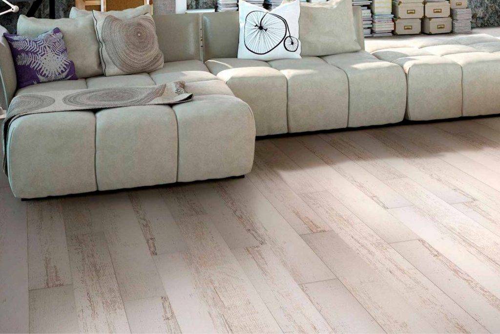 Notre carrelage Tribeca apportera une luminosité exceptionnelle à votre salon.