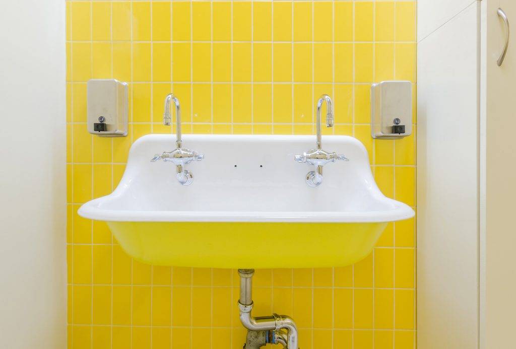 carreaux de salle de bain gais et amusants